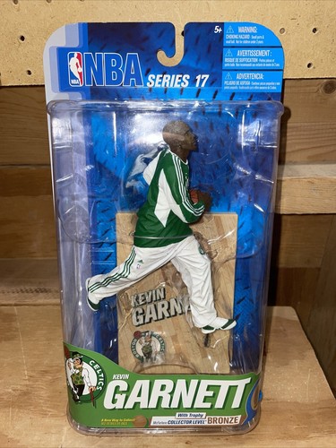 McFarlane Series 17 Kevin Garnett Action Figure | eBay