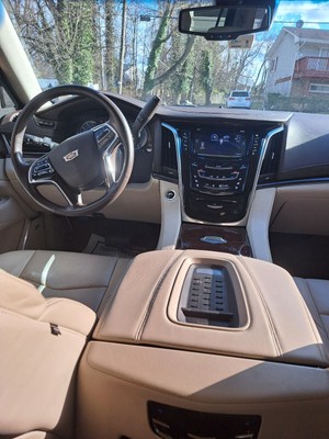 image 2 of interior