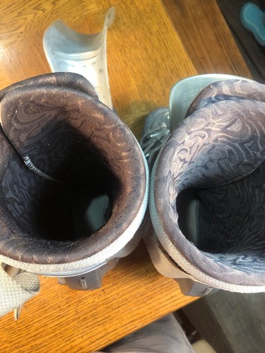 Garmont Xena Femme Ski Boots Mondo 25 -26.6 Women’s 9 Liners