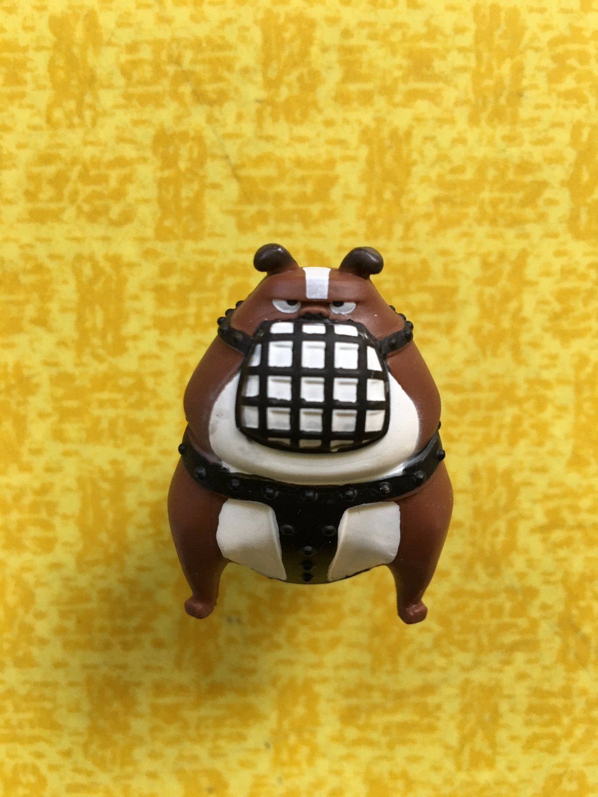 THE SECRET LIFE OF PETS BULLDOG RIPPER SERIES 2 MINI FIGURE SEALED BLIND BAG