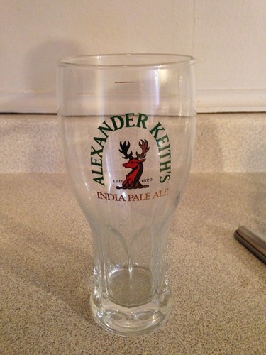 Set Of 4 Alexander Keith's Beer Glasses With Alexander Keith's Metal Glass Stand