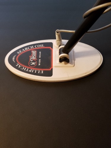 Tesoro Lobo Super Traq Metal Detector 10