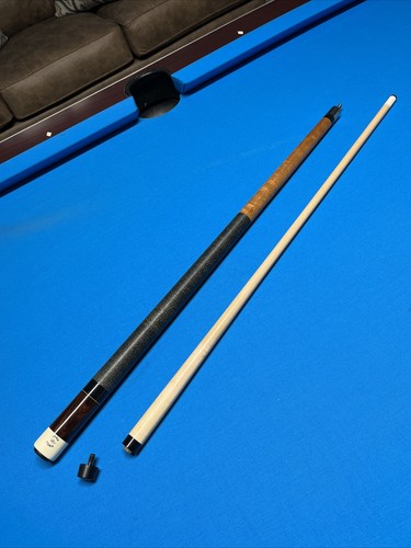 Joss Vintage Pool Cue