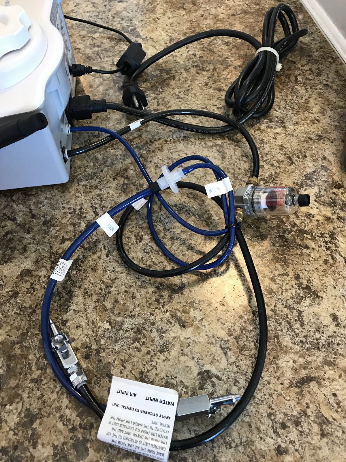 DENTSPLY Cavitron Plus Ultrasonic Scaler and prophy jet Gen 137