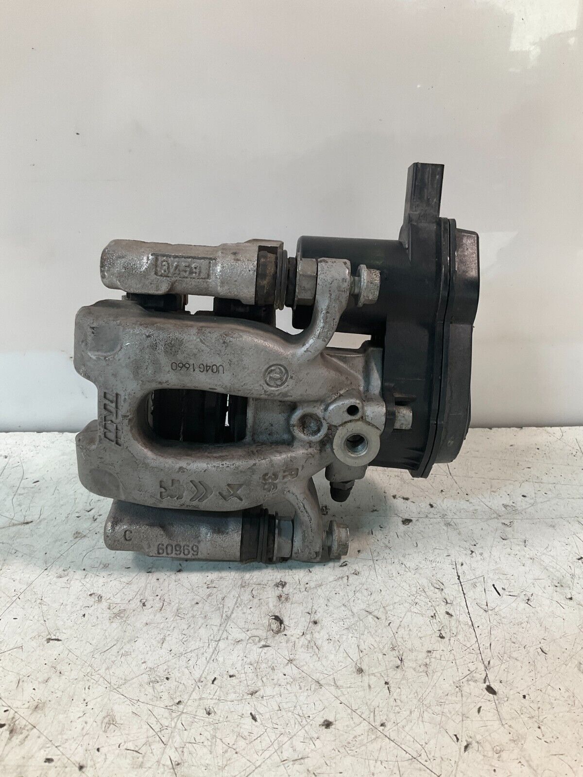 Pinza freno posteriore destra PEUGEOT 2008 II 2020 9837166080
