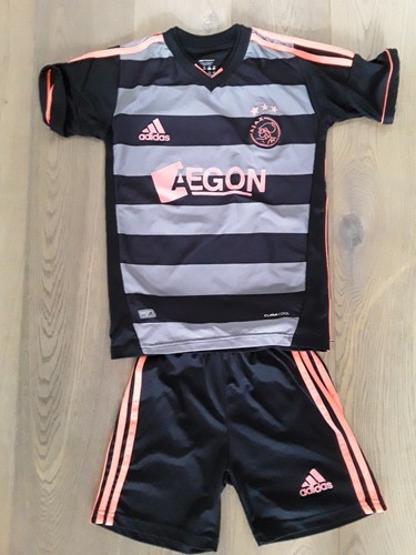 Ajax Amsterdam Trikot mit Hose Gr. 164