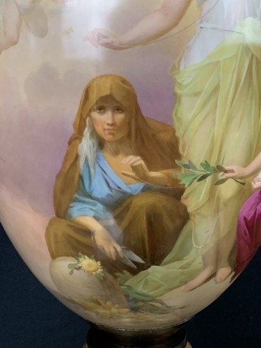 Extremely Large Antique Royal Vienna Vase With Double Portraits Fine Details