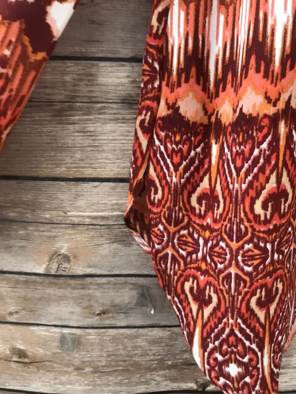 Women's Zac & Rachel Coral Maroon long sleeve top blouse New Small Med.Large XL