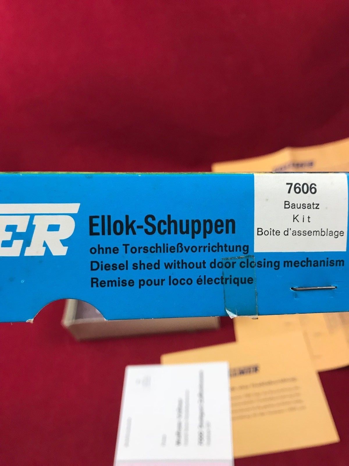 VOLLMER 7606 KIT Locomotive shed Checked and complete NOS NEW N scale w/ papers