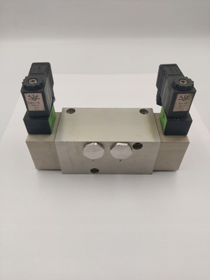 5-way manifold BVR-2E-5/2-G3/8 Łucznik /#8 O1ME 3504