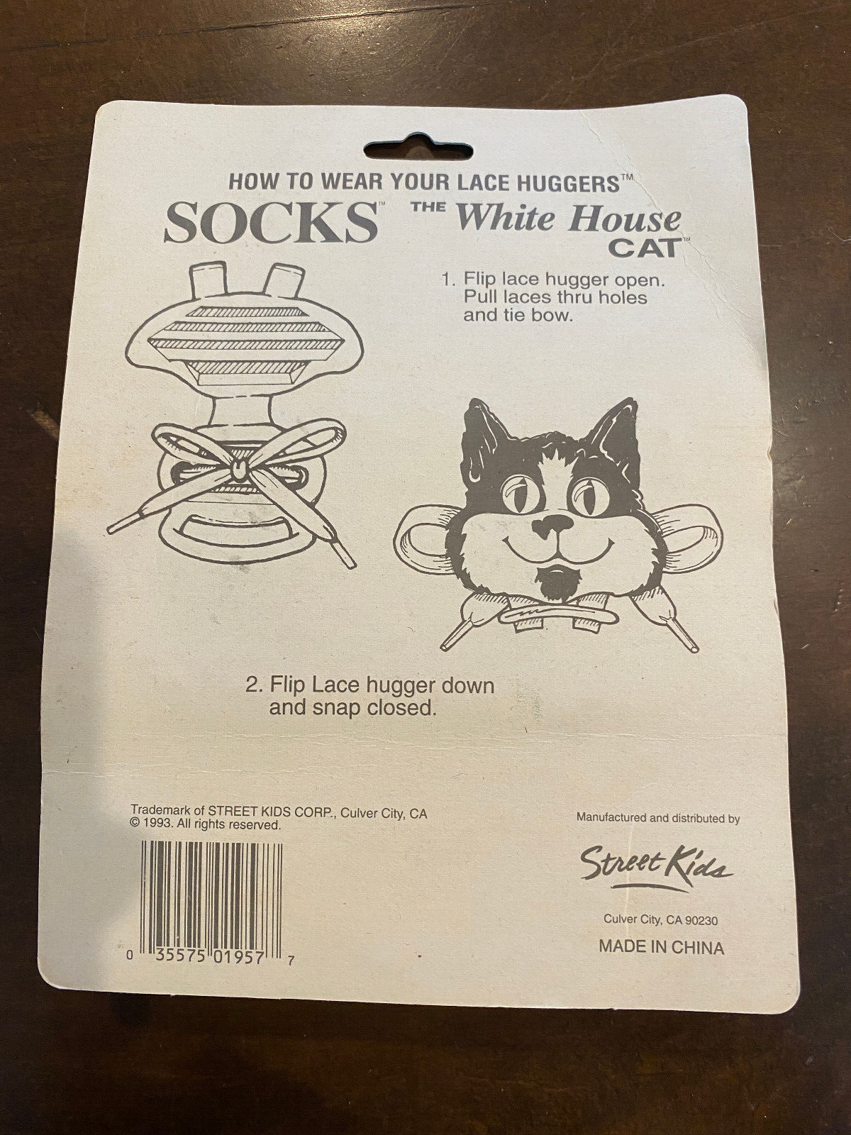 Street Kids The White Cat Socks Lace Huggers ©1993 Bill Hillary Chelsea Clinton