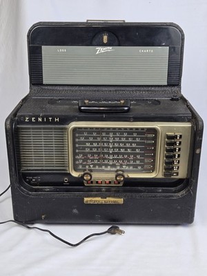 Zenith : Trans-Oceanic 'Wave Magnet' Tube Radio Model R600 for Parts or Repair
