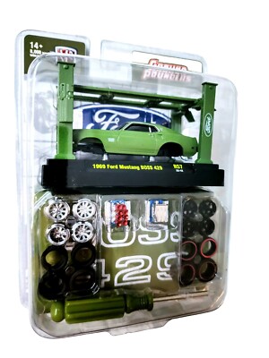 M2 Machines Model Kits 1969 Ford Mustang BOSS 429 Green R57 Limited Edition 8000