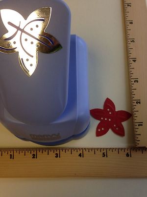 Marvy  Uchida ''Holiday Flower'' Punch NEW
