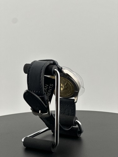 Pre-owned Timex American Documents Stainless Steel Men's Quartz Watch Tw2r82800us