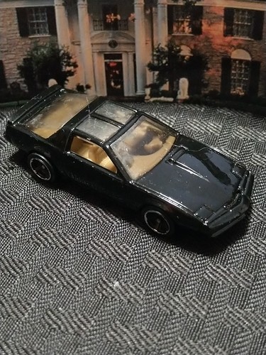 K I.t.t Knight Rider 1:64