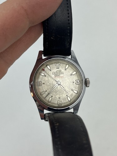 ENICAR  17JEWELS  SWISS.   手巻き時計　ヴィンテージ ENICAR 17JEWELS SWISS. 手巻き時計 ヴィンテージ