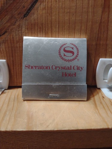 Vintage MATCHBOOK: Sheraton Crystal City Hotel ARLINGTON, VIRGINI