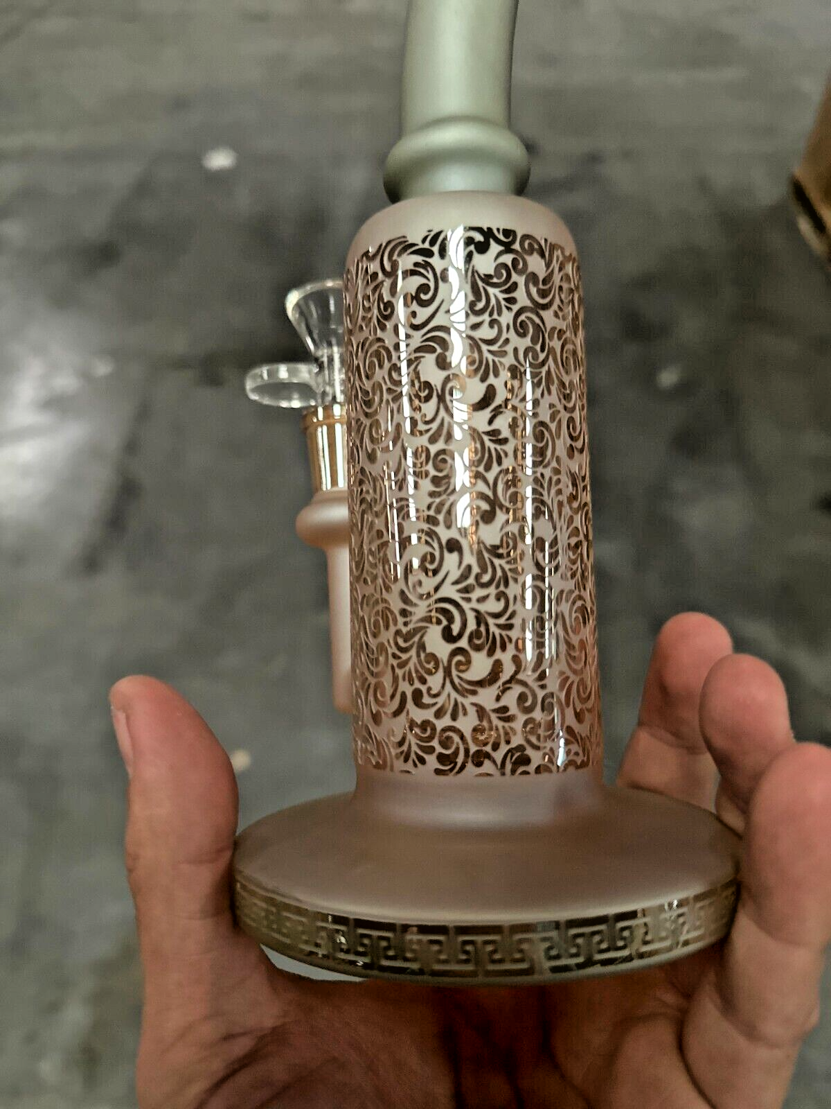 10" Carved craft Glass Bongs Smoking Glass Water Pipe with 14mm Round handle