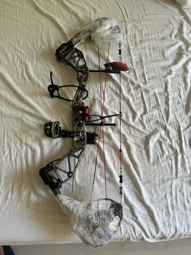 Blackout Epic Compound Bow