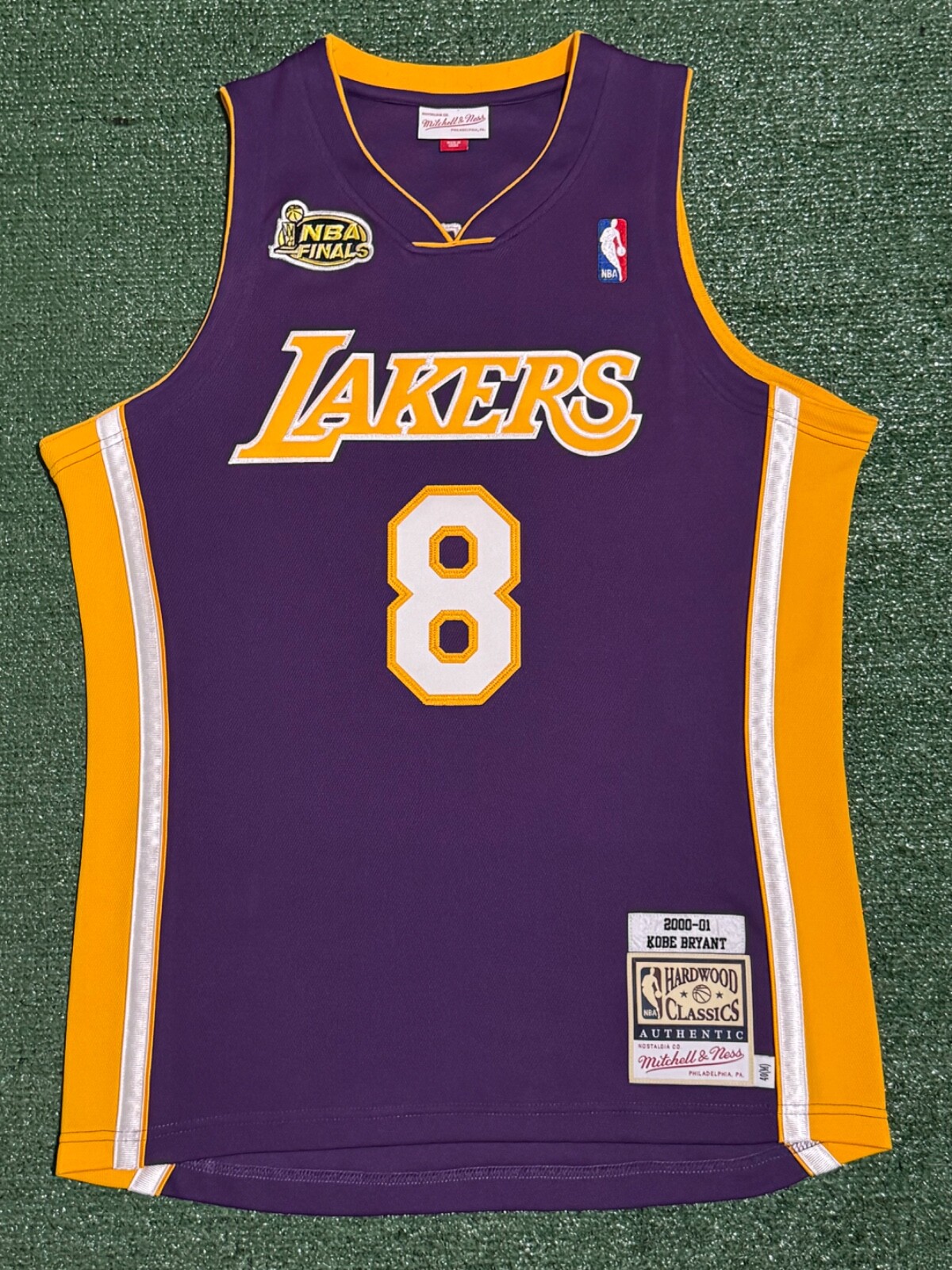 Kobe Bryant LA Lakers Mitchell & Ness 2000-01 Away Finals