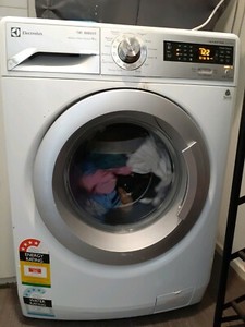 Electrolux EWF12832 8kg Front Load Washing Machine | Washing Machines