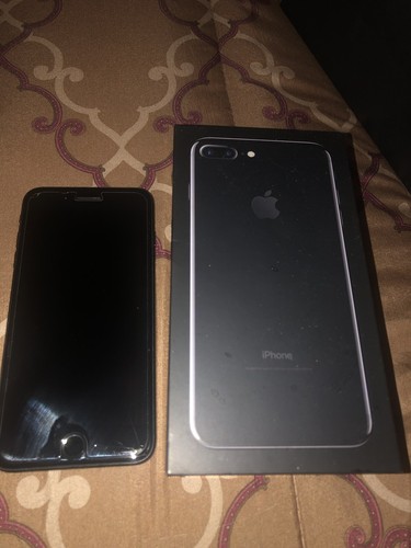 Apple iPhone 7 plus - 128gb - jet black unlocked