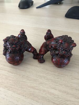 resin foo dogs