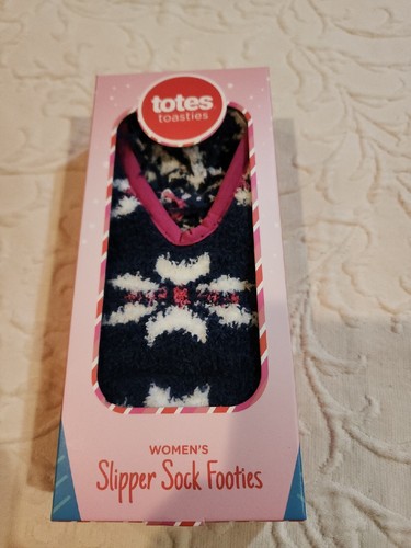 *New*Totes Toasties Women's Slipper Sock Footies- Navy Nordic Stars