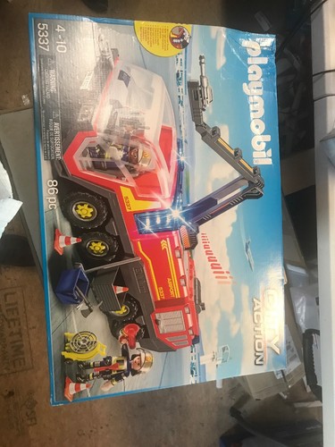 playmobil 5363 city action fire engine with lights and sound