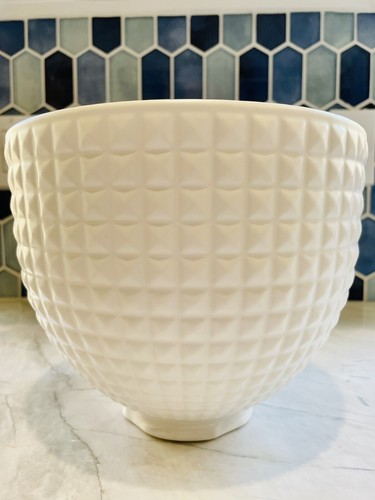 Limited Edition KitchenAid Studded Ceramic Mixer Bowl - White [RARE]