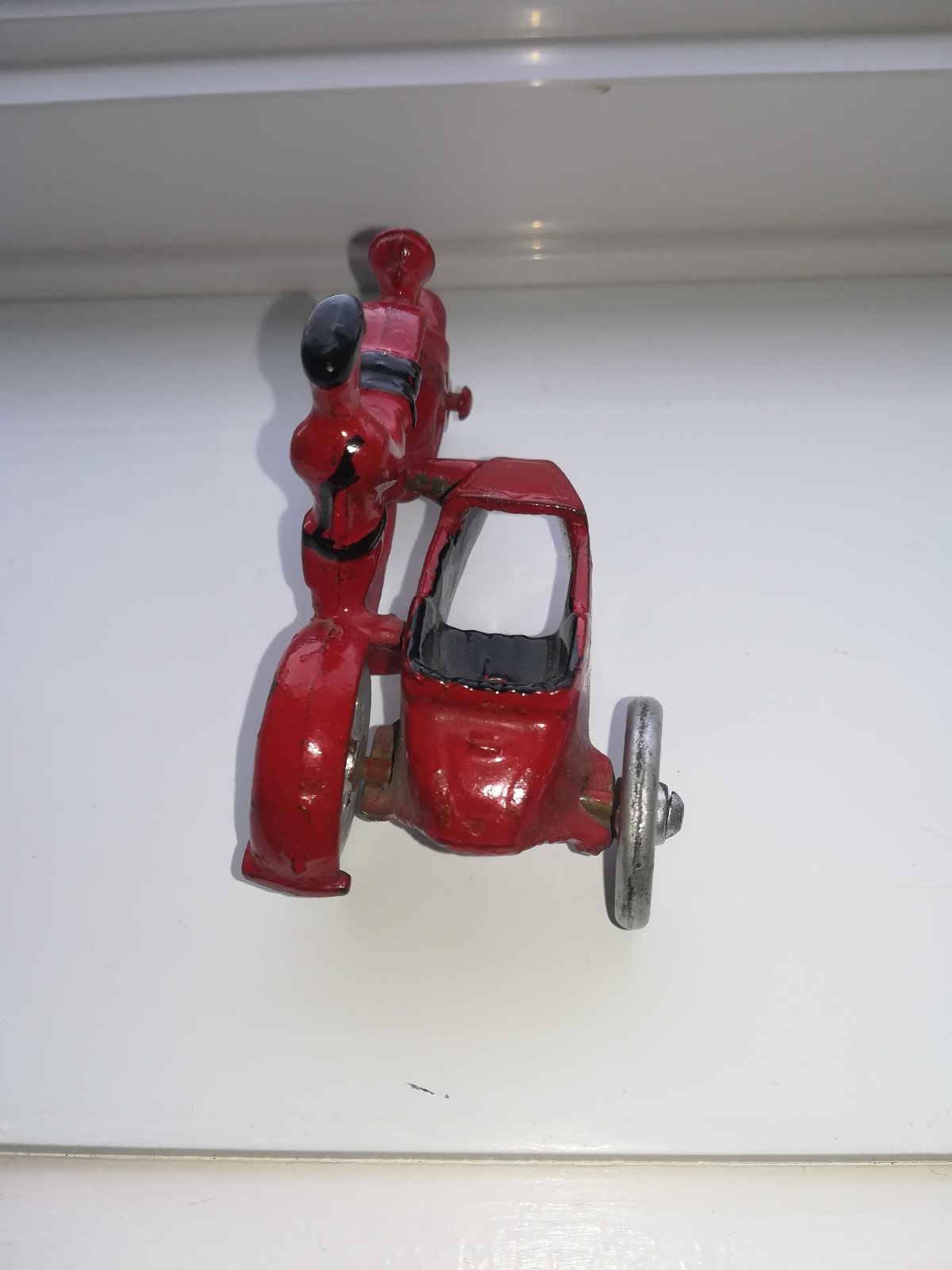 TOY MOTOCYCLE SIDE CAR ANTIQUE ORIGINAL CAST IRON (COOP)