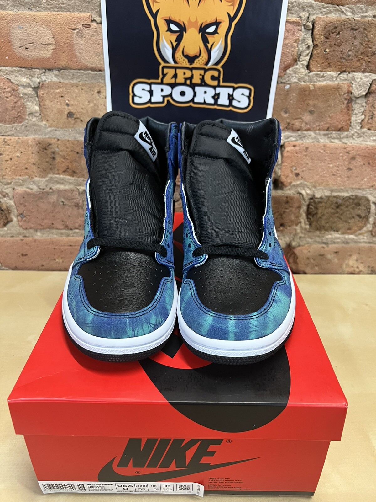 Nike Air Jordan 1 Retro High OG Tie Dye Aurora Green CD0461-100 WOMENS:  купить с доставкой из США, цена 28 360 руб - (334148518354)