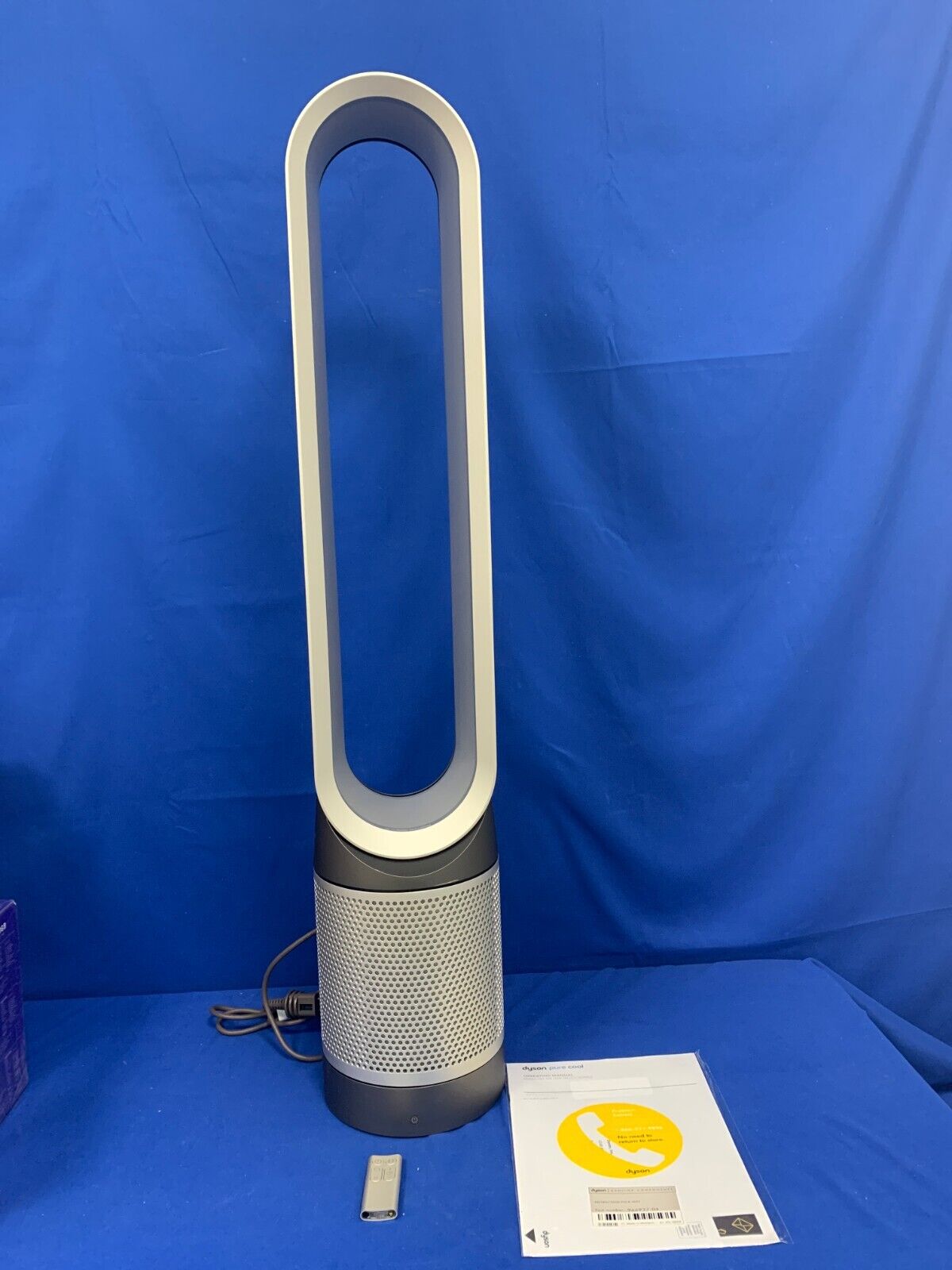 Dyson AM11 Pure Cool Purifying Tower Fan - Iron/Silver | eBay Dyson AM11 Pure Cool Purifying Tower Fan - Iron/Silver | eBay