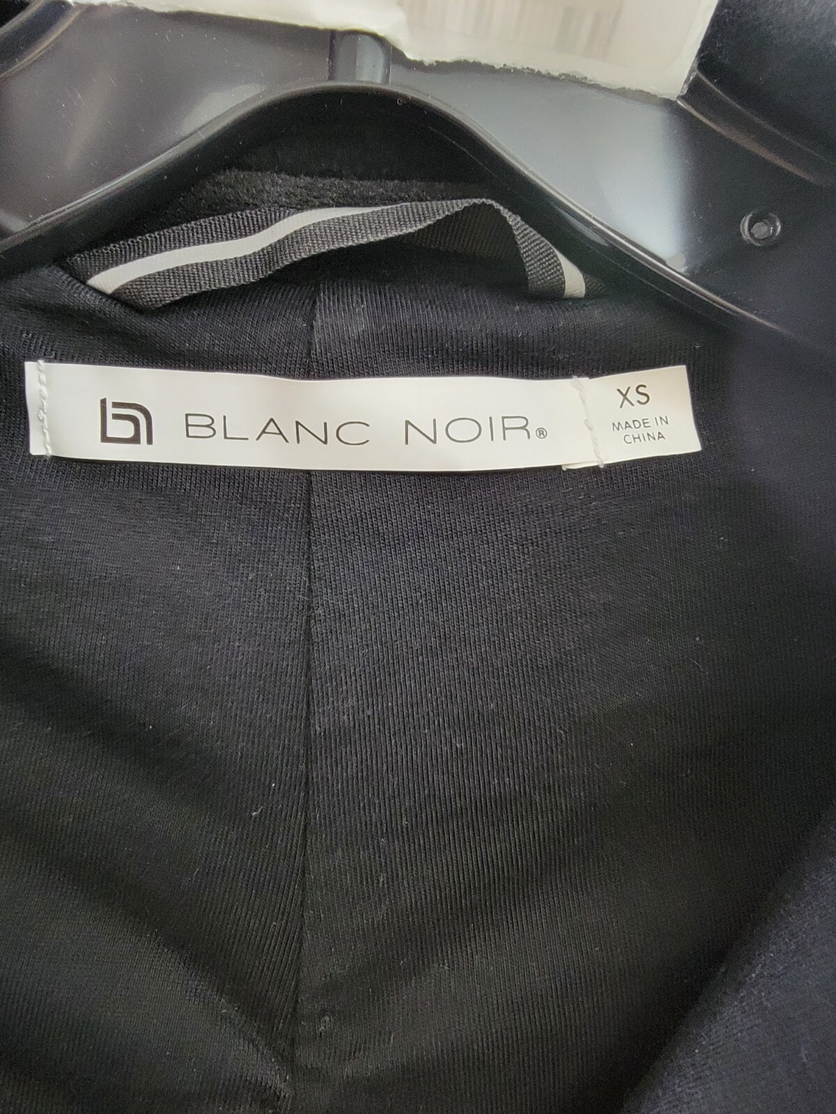BLANC NOIR Sporty Velour Jacket Women's XS Black Thumbholes Ruched Back L/S - Picture 10 of 17