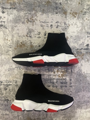 Balenciaga speed trainer mid 2025 black red