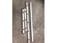LAND ROVER DEFENDER 90 110 TRUCK CAB TO BODY RUBBER SEAL 333486