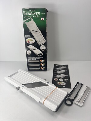Benriner Mandoline Slicer White No. 64, with 3Japanese Steel Blades,