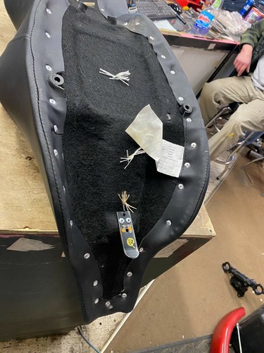 Saddleman Road Sofa Pillow top Harley Touring FLH 1997-2007 Bagger Ultra Classic