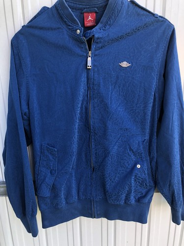 Nike hotsell suede jacket