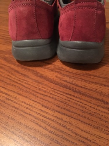 DANSKO Women’s Maroon/Gray “Slip Resistant” Suede Shoes Size 40