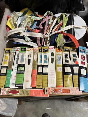 Vintage Talon, J & P Coats Zipper Lot. NEW In Original Packaging. 16 In Bundle 