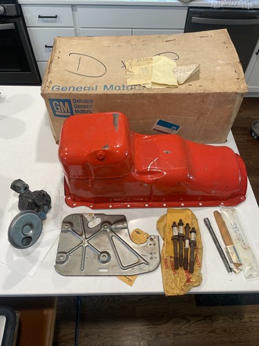 NOS GM 3879633 427 L88 Deep Performance Oil Pan 6 Quart