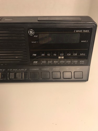 GE 7-4648A AM/FM Alarm Clock Radio 2 Wake Times General Electric Green Display
