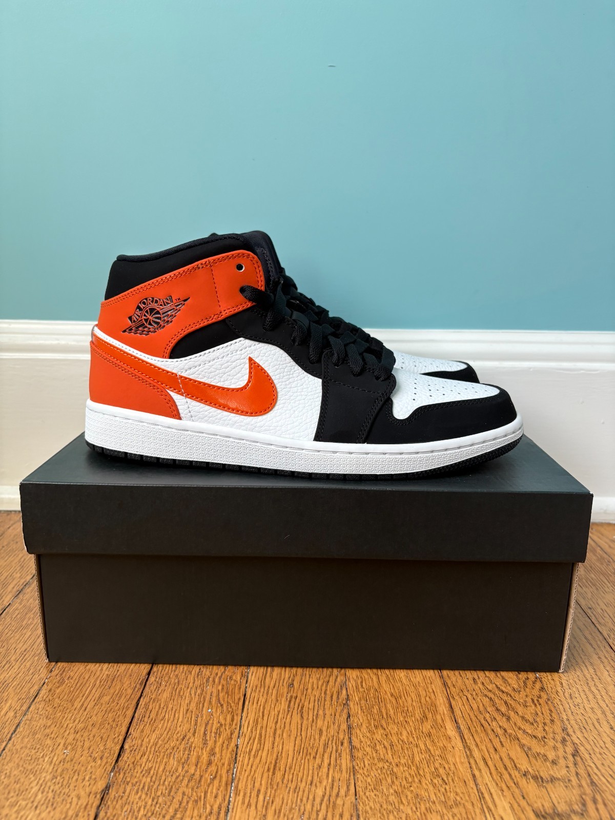 Air Jordan 1 Mid Shattered Backboard 554724-058 Men's Size