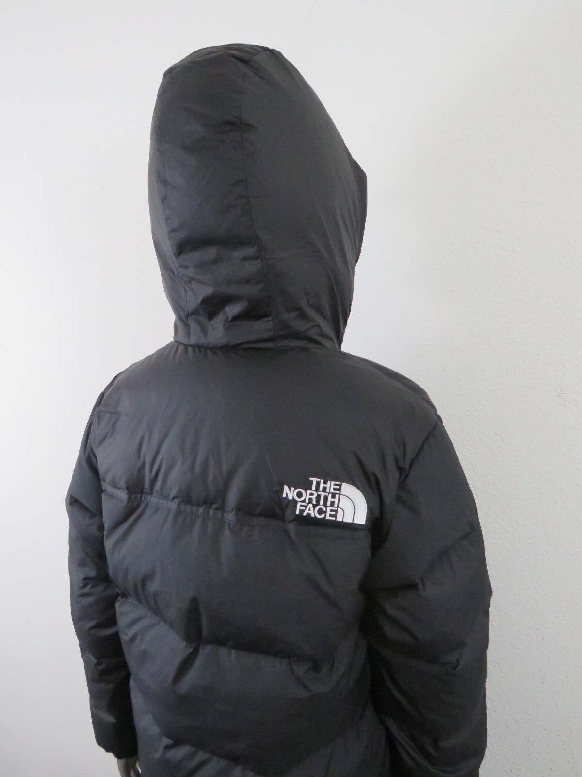 Pre-owned The North Face Womens  Nuptse Long 700-down Insulated Hooded Jacket Parka - Black In Tnf Black / Tnf White Logo