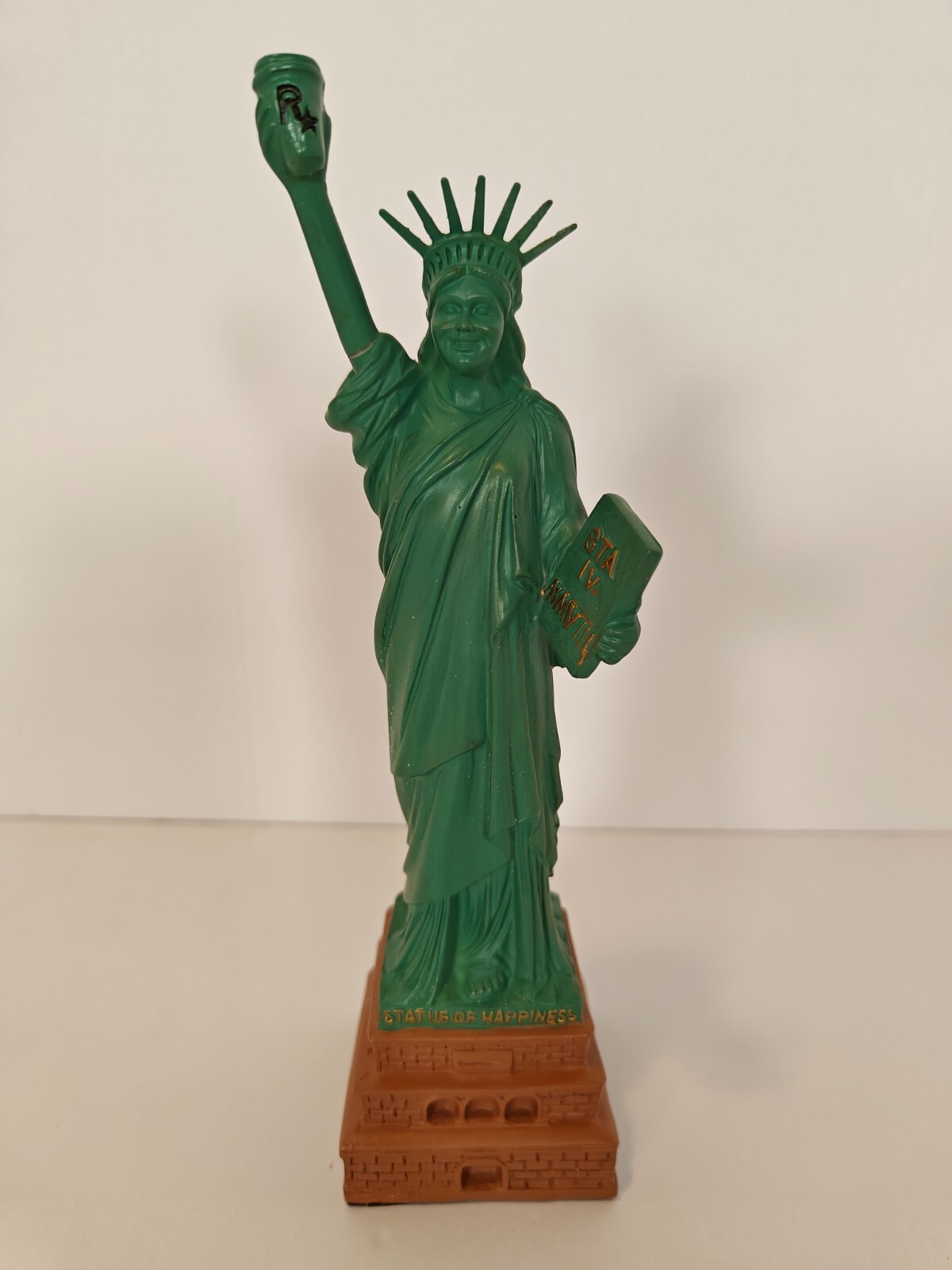 Figurine Statue du Bonheur Grand Theft Auto GTA 4 IV marchandise