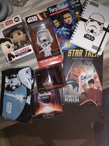 Star Wars, Star Trek Merchandise