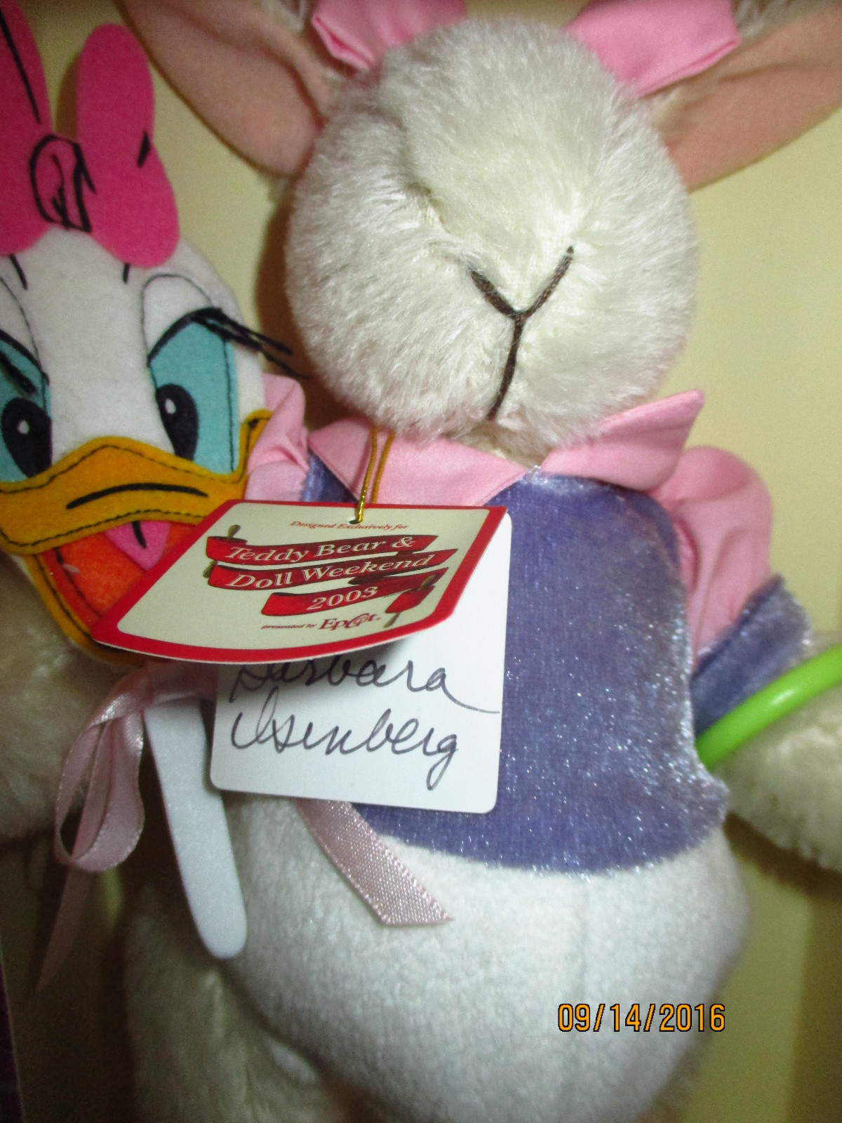 HOPPY WALT DISNEY 2003 (DONALD DUCK) SIGNED PIECE