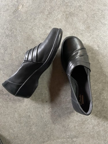 Clarks Esha Essy Comfort Shoes Womens Sz 8.5M Black Leather